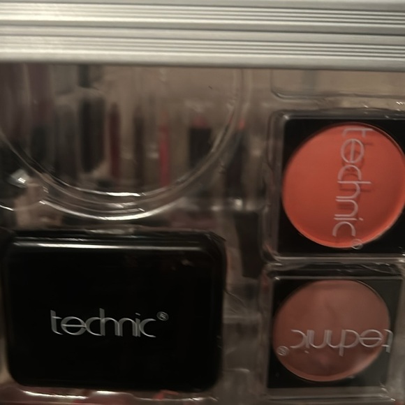 Make up kit - some pieces missing - Picture 4 of 6